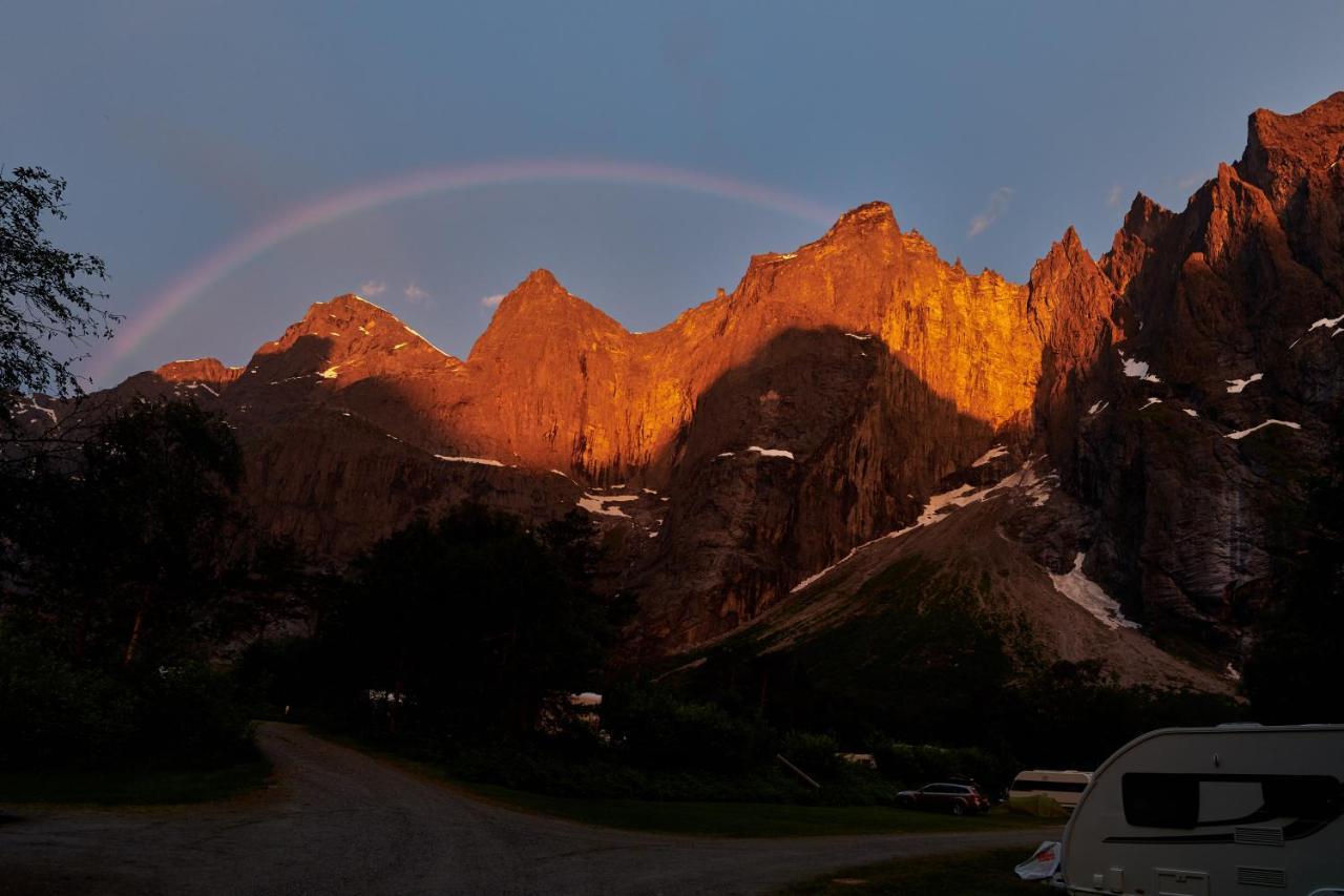 Trollveggen Camping Åndalsnes Exterior foto