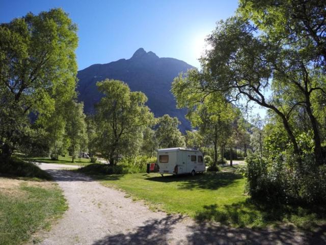 Trollveggen Camping Åndalsnes Exterior foto